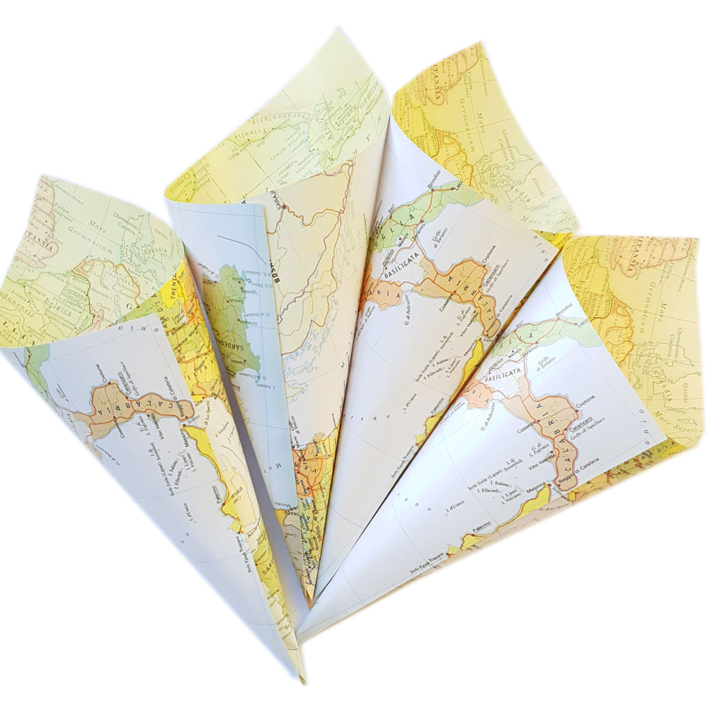 50pz Coni Tema Mappa Italia Materiale Fai da Te Cartoncino Kraft, Biadesivo