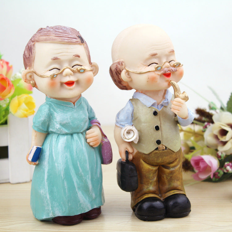 Statue decorative in resina coppia anziana nonni felici ornamento carino per casa o regalo