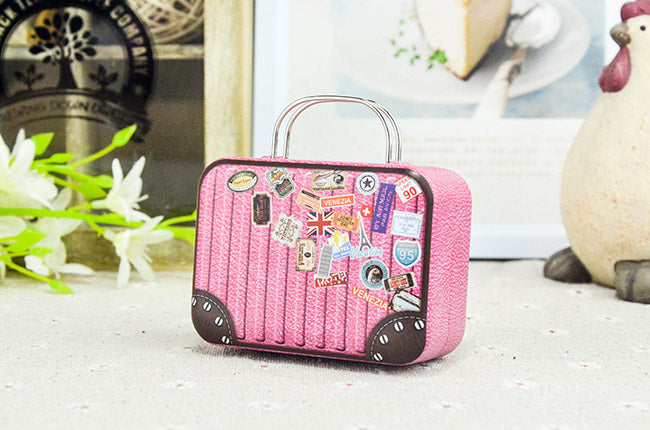SCATOLA FORMA BAGAGLIO VALIGIA BORSA IN MATERIALE FERRO-PORTACONFETTI BOMBONIERE TEMA VIAGGIO MONDO