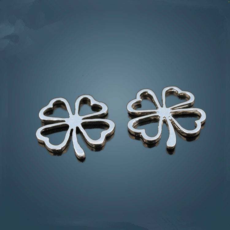 20 PEZZI ACCESSORI CIONDOLI quadrifoglio portafortuna ANTICHI VINTAGE FAI DA TE APPLICAZIONE