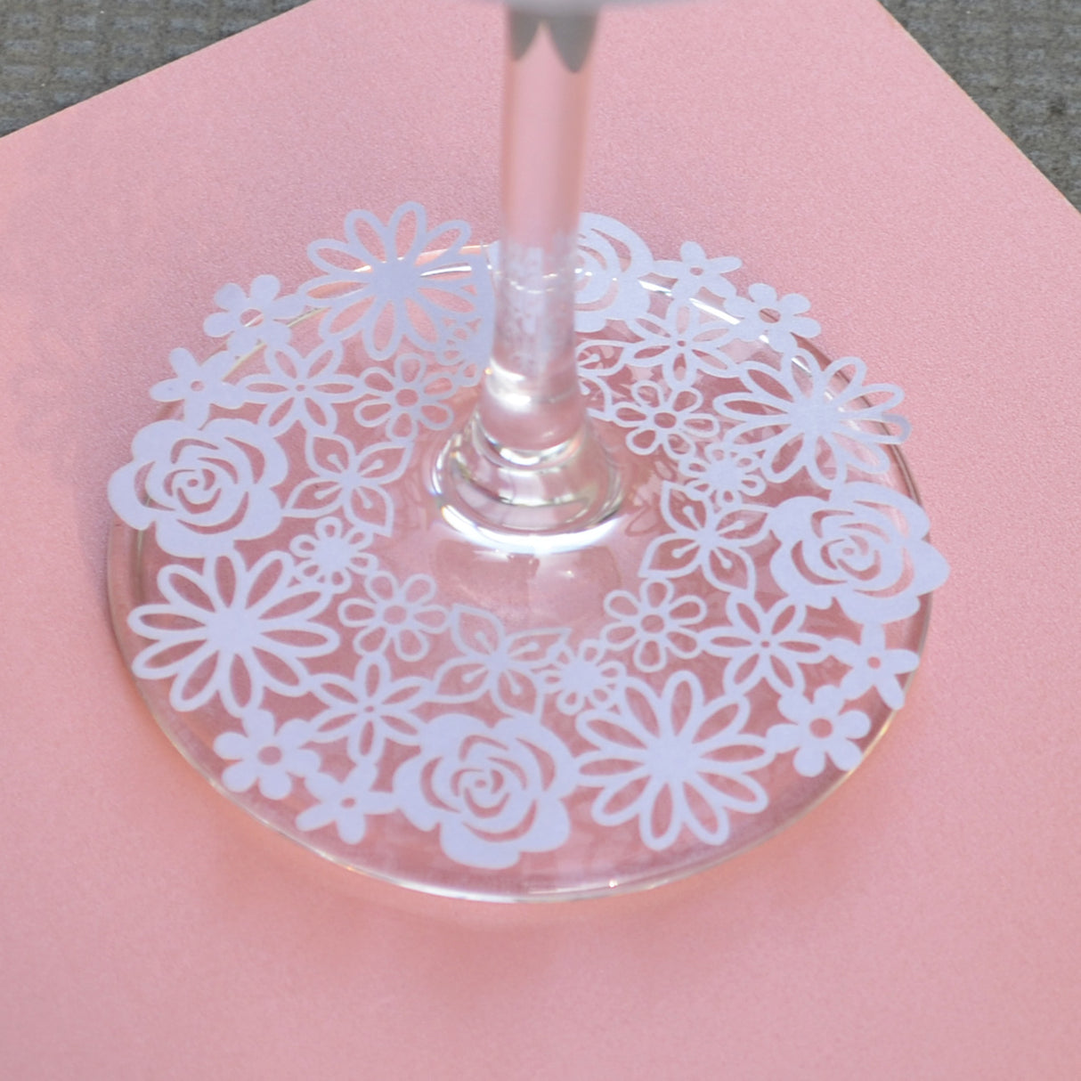 50 Pezzi Segnaposto Bicchiere Calice Decorazione Tavolo Materiale Carta Perlata