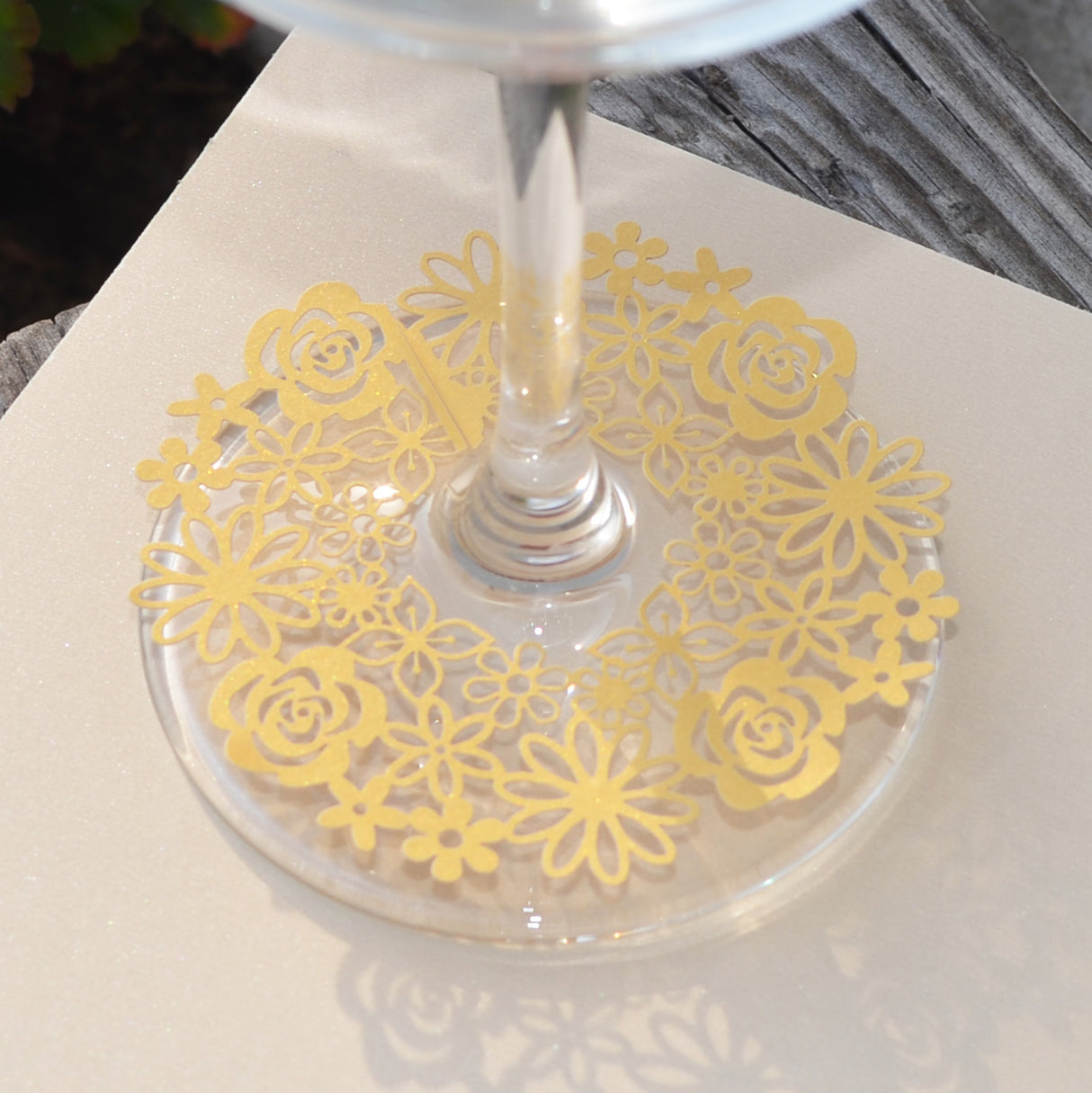 50 Pezzi Segnaposto Bicchiere Calice Decorazione Tavolo Materiale Carta Perlata