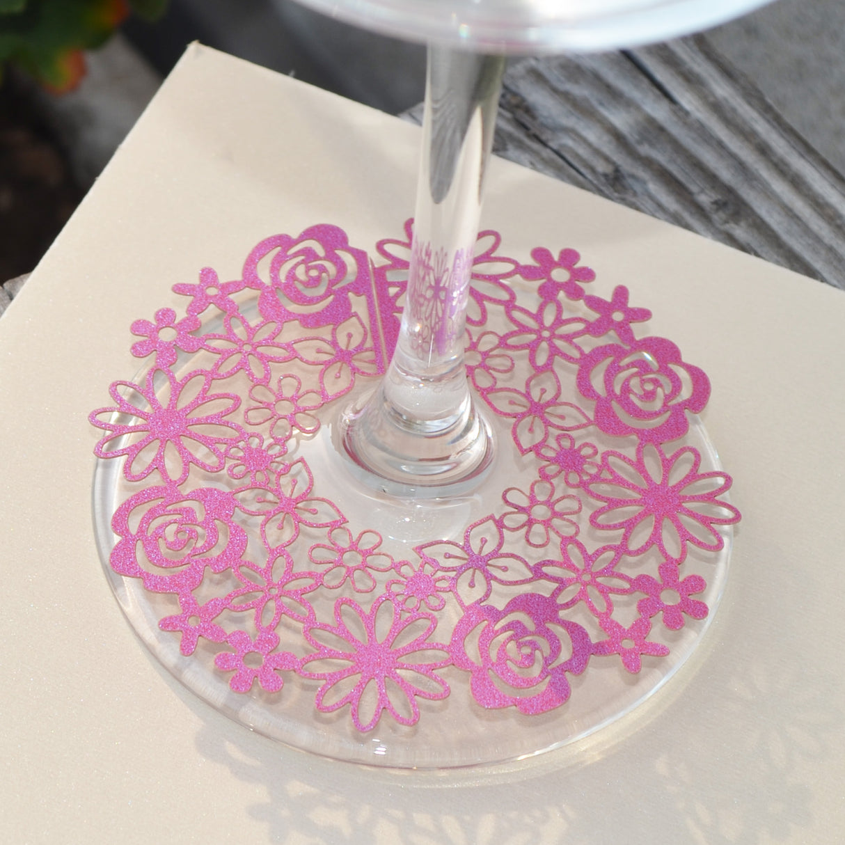 50 Pezzi Segnaposto Bicchiere Calice Decorazione Tavolo Materiale Carta Perlata