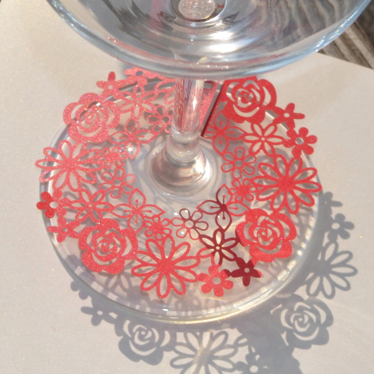 50 Pezzi Segnaposto Bicchiere Calice Decorazione Tavolo Materiale Carta Perlata