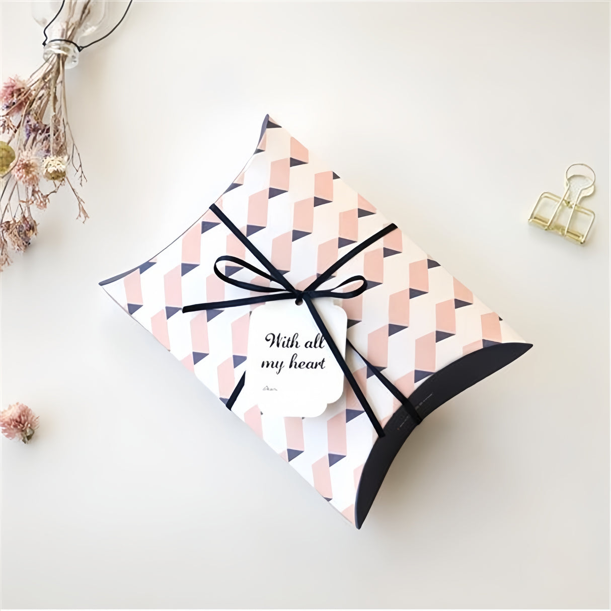 2 pezzi Cuscino Gigante 14 * 19cm Porta regalo Elegante Compreso Nastro Etichetta