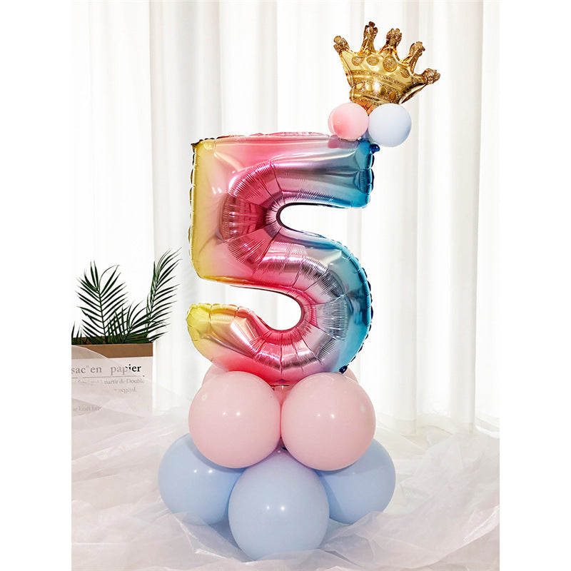 Numeri Giganti da 1-9 in Palloncino con Effetto Arcobaleno e Corona Dorata per compleanno