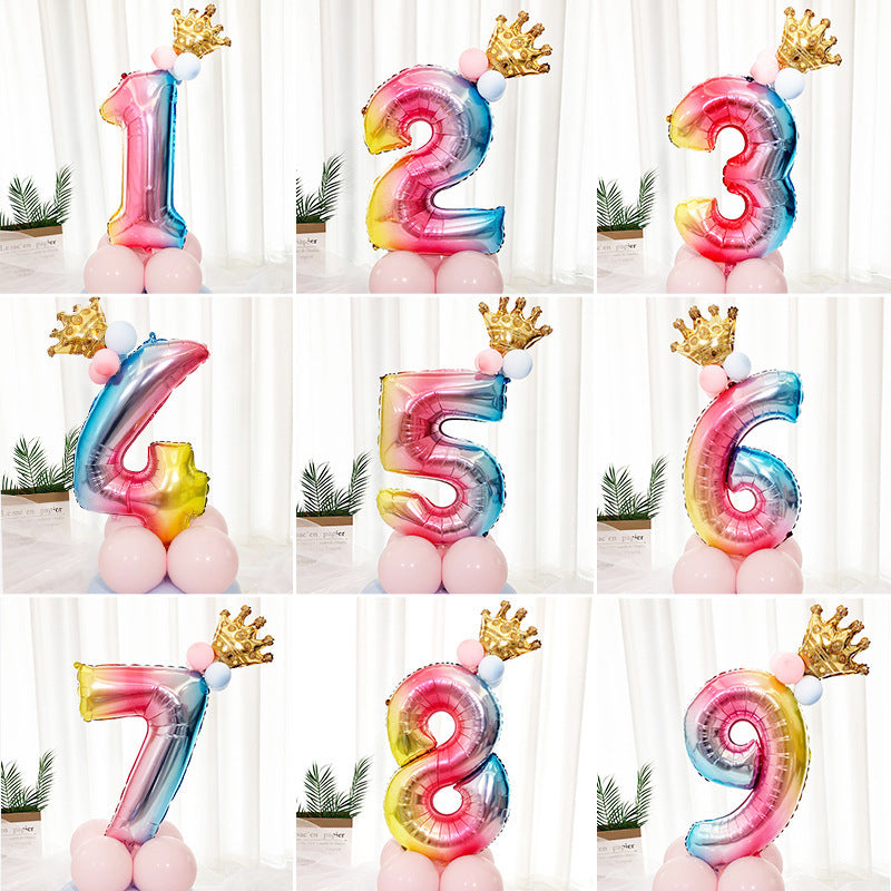 Numeri Giganti da 1-9 in Palloncino con Effetto Arcobaleno e Corona Dorata per compleanno