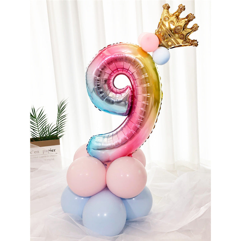 Numeri Giganti da 1-9 in Palloncino con Effetto Arcobaleno e Corona Dorata per compleanno