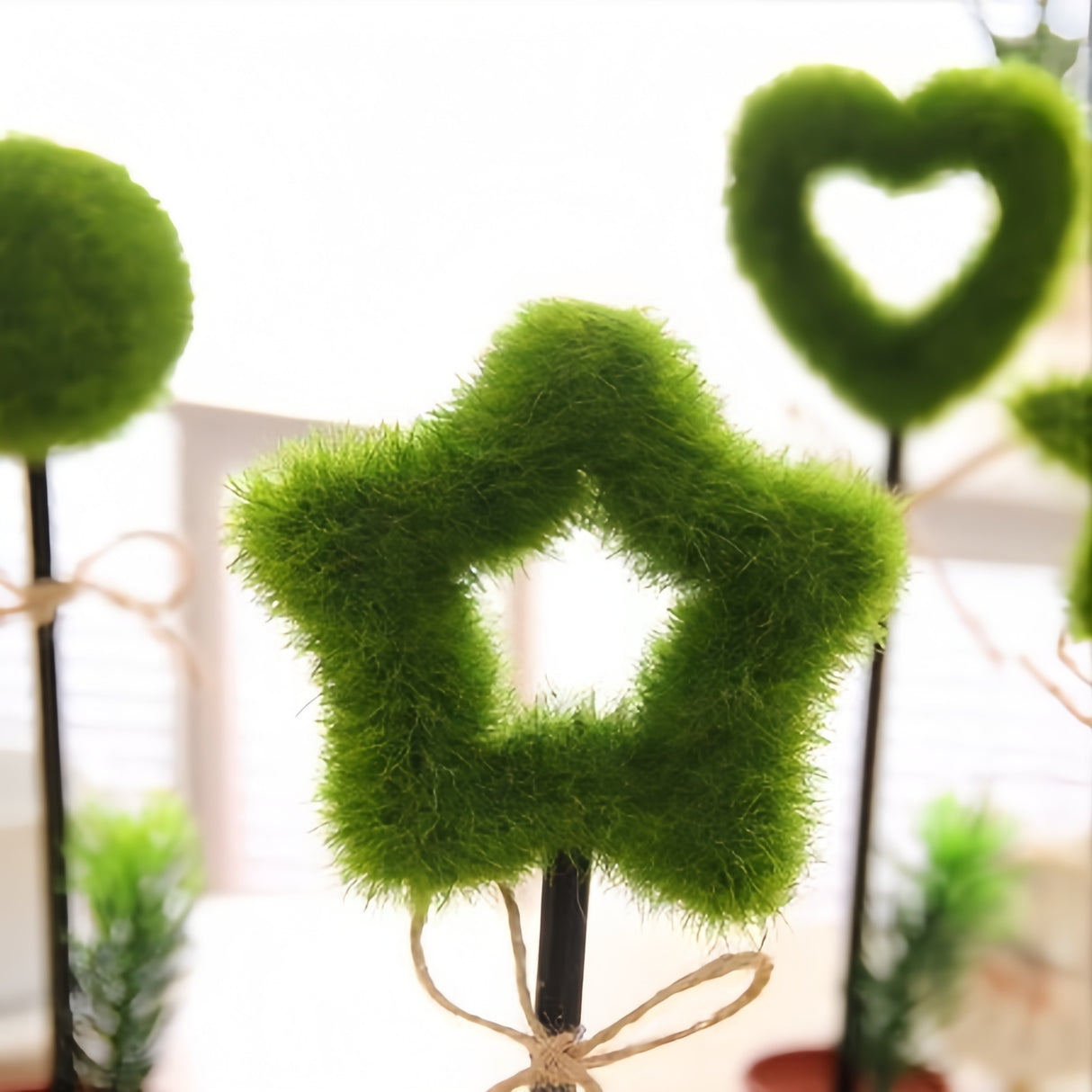 4 PEZZI SEGNAPOSTO SEGNATAVOLO ALBERO PENNA A SFERA CON ADESIVO SOTTO BOMBONIERA REAGLO