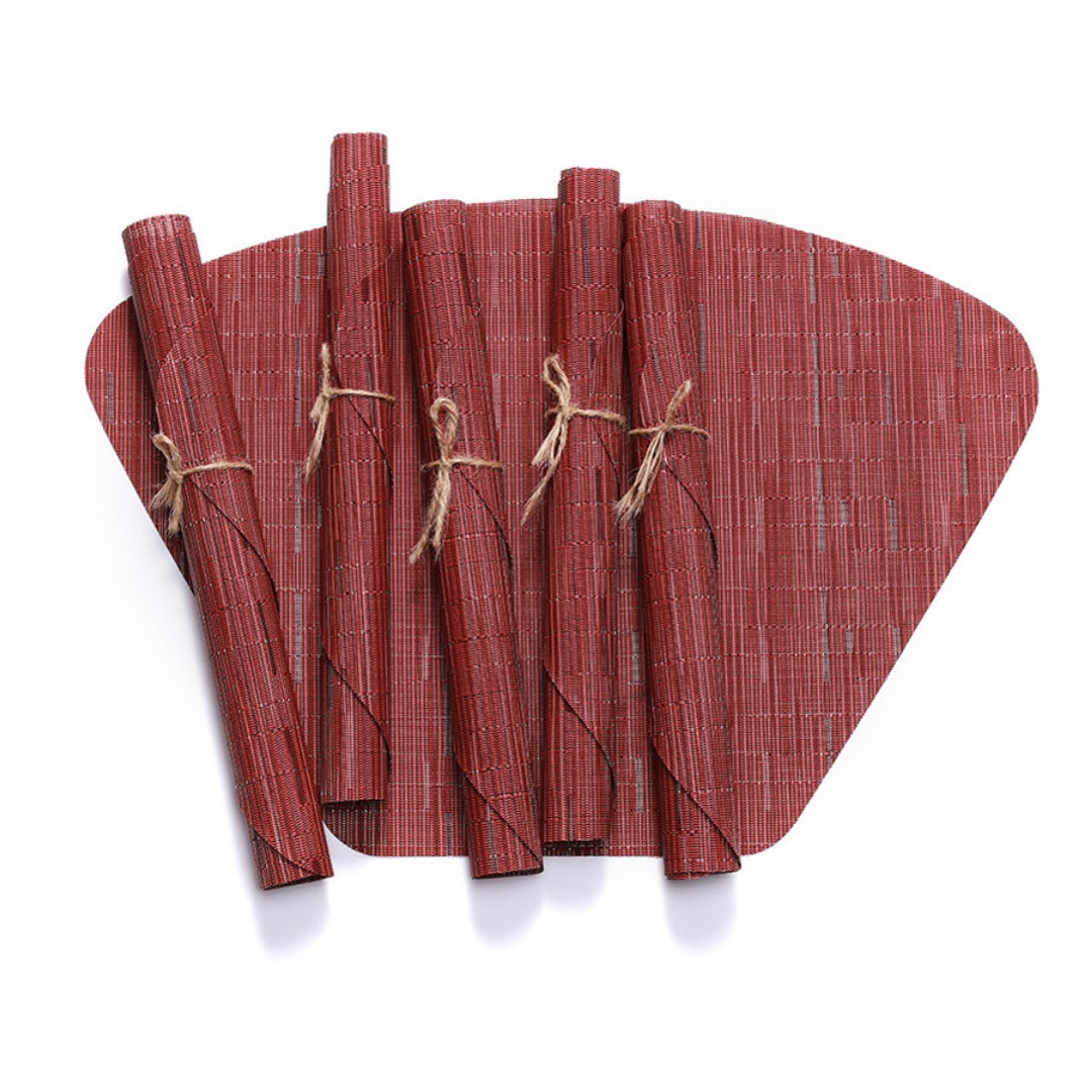 Set da 6 Tovagliette Americane in PVC Effetto Bambù, Forma a Ventaglio, Antiscivolo e Impermeabili, Lavabili per Casa Cucina Ristorante