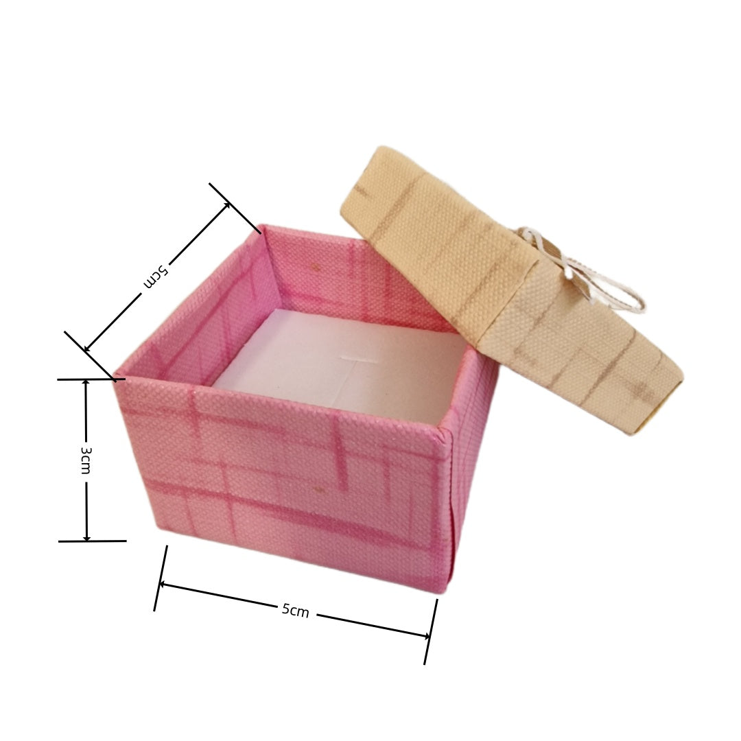 Set 24 Scatole Regalo per Gioielli, 5x5x3 cm, Multicolore con Fiocco Decorativo, Inserto Velluto Schiuma