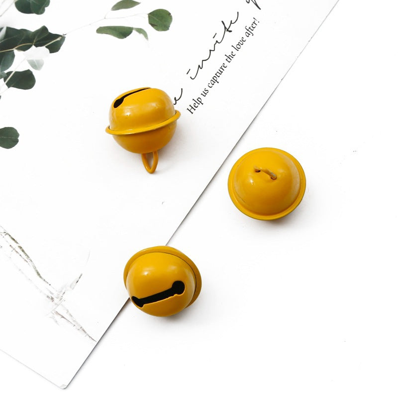 50 Campane in Metallo da 22 mm, Colori Assortiti, per Decorazioni Natalizie e Animali Domestici
