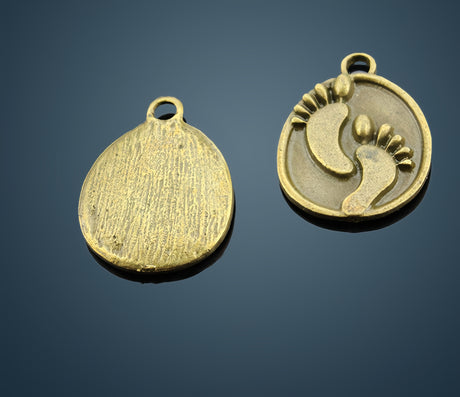 20 PEZZI ACCESSORI CIONDOLI PIEDINI VINTAGE FAI DA TE APPLICAZIONE